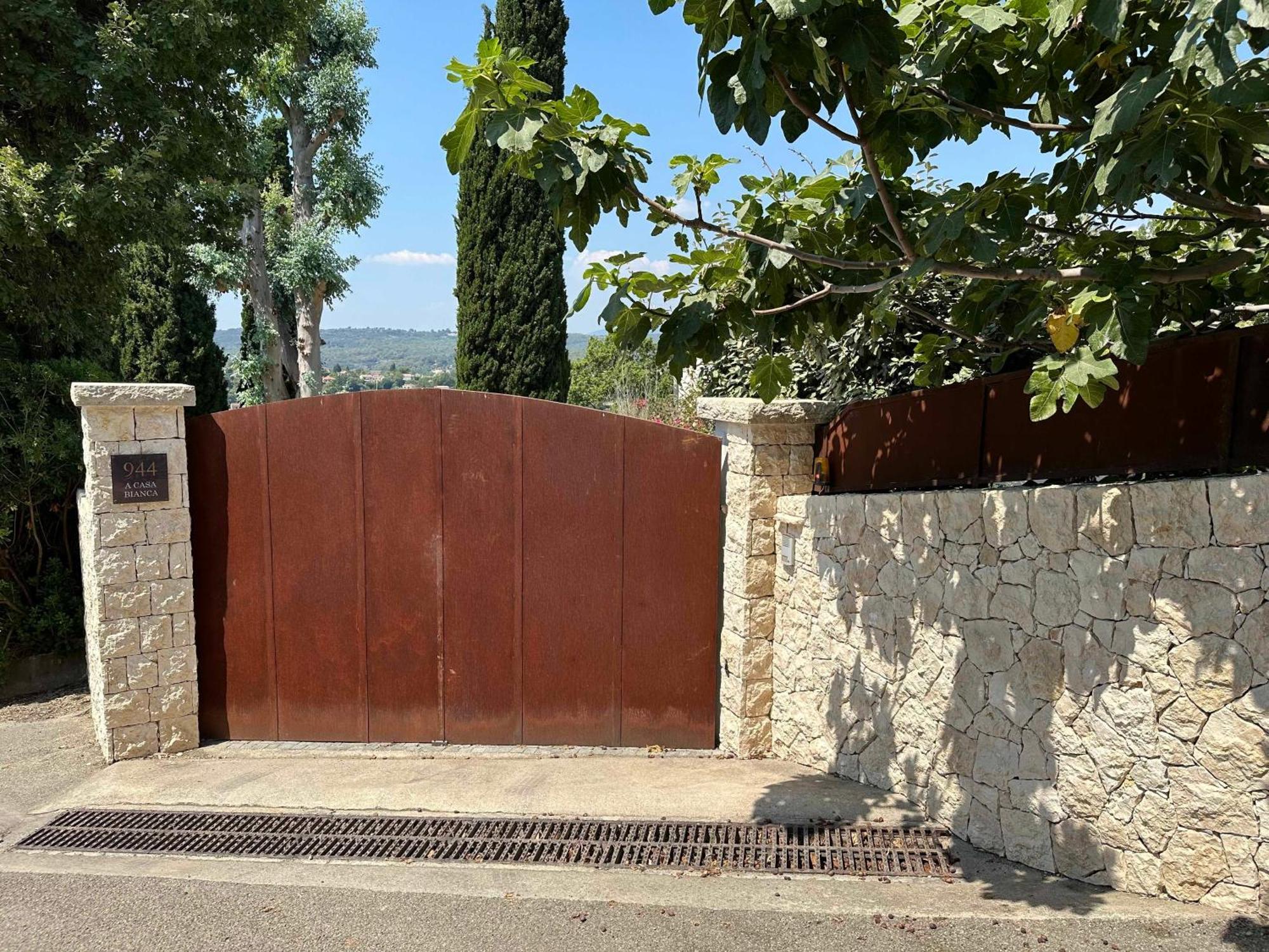 מלון סן-פול-דה-ואנס A Casa Bianca מראה חיצוני תמונה
